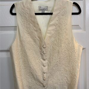 100% Silk Spenser Jeremy Women's Ivory Silk Embroidered Vest.